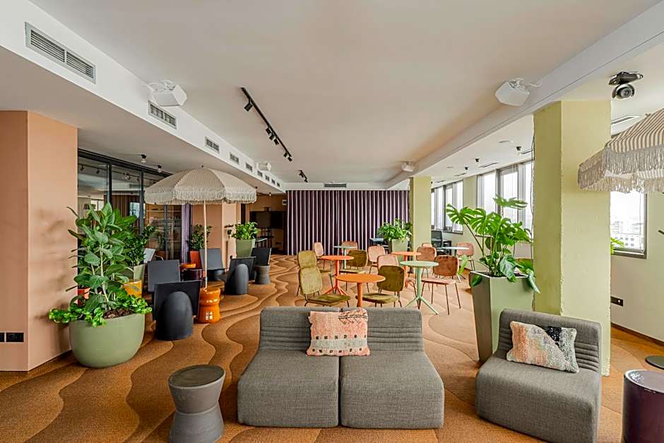 WN LAB Hotel - Stay where Christmas magic lives