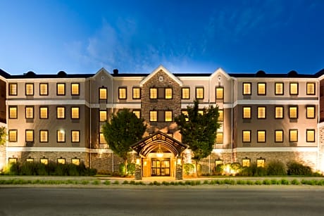 Staybridge Suites Toledo/Maumee By IHG