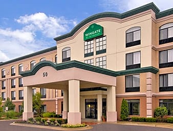 Wingate by Wyndham Schaumburg Convention Center