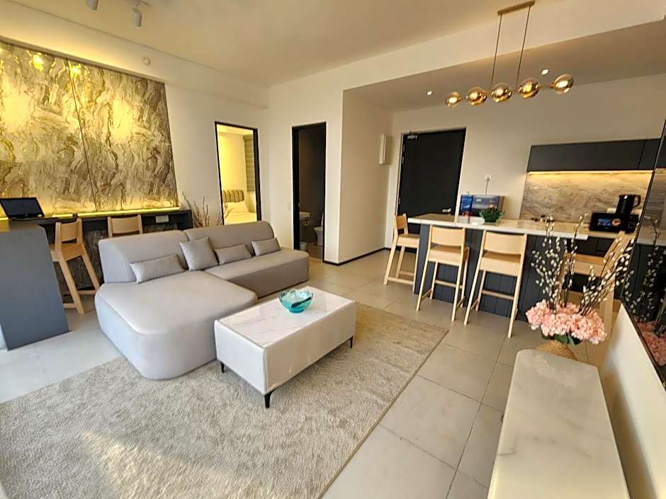 Urban Suite - George Town