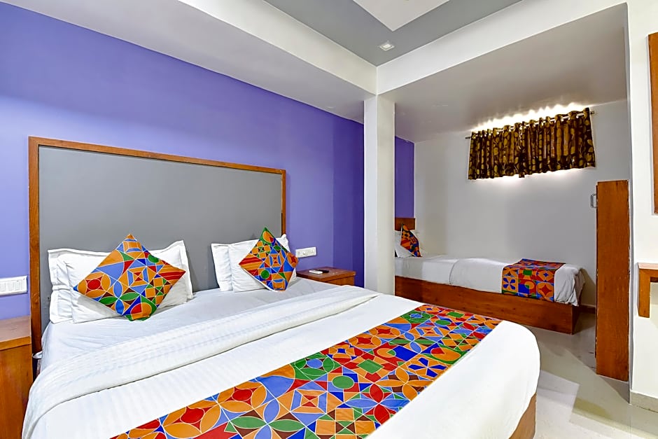 Hotel Gold Leaf,Ahmedabad