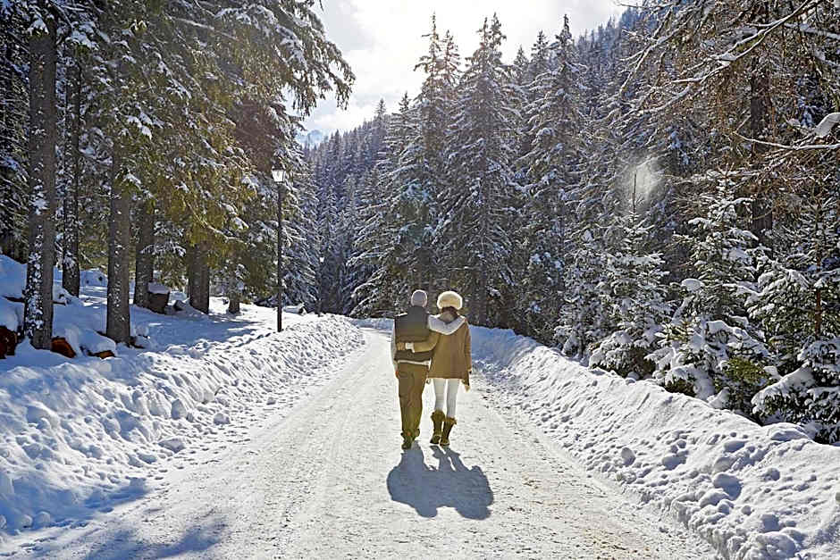 Montana Lodge & Spa, by R Collection Hotels