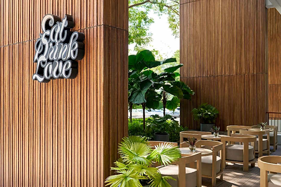 The Park Nine Hotel Suvarnabhumi - Free BKK Airport Shuttle