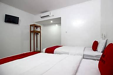 RedDoorz @ Jalan Ringroad Selatan