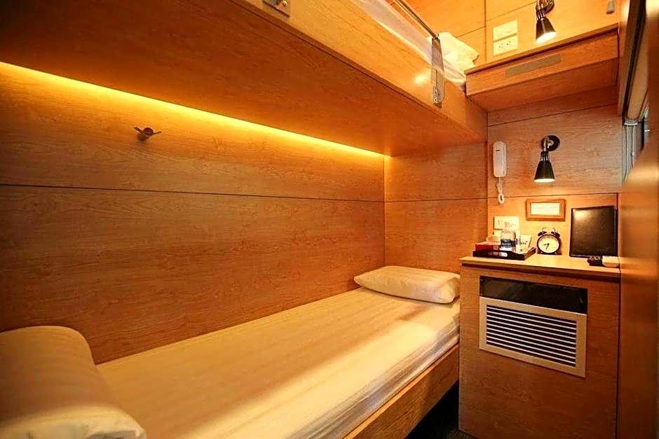 VATC Sleep Pod - Terminal 2