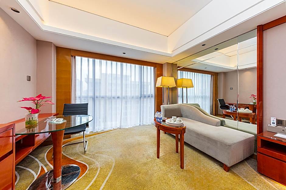 Manhattan Kinlen Hotel Shishi
