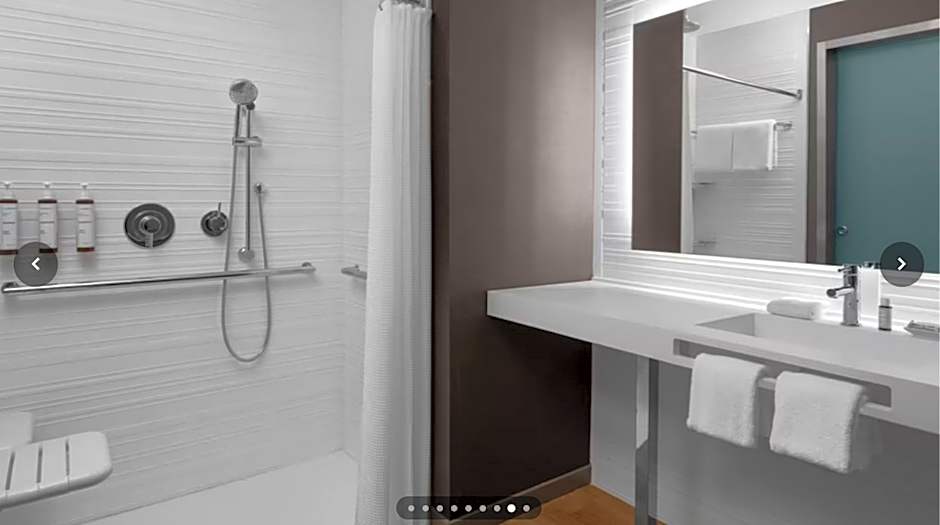 Photo 1 of 5 of 1 King Bed with Sofabed Guestroom