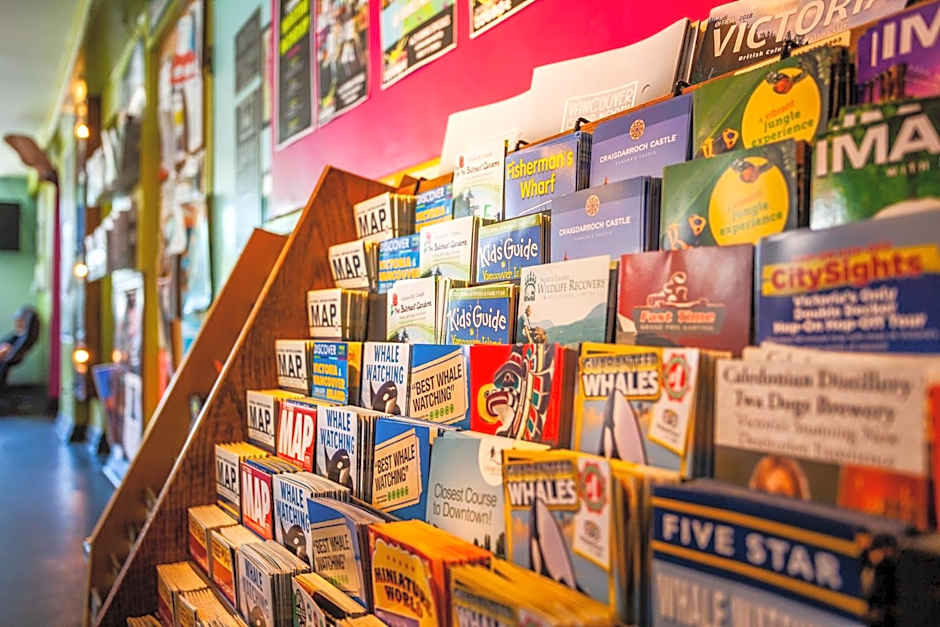 Ocean Island Inn | Backpackers | Suites