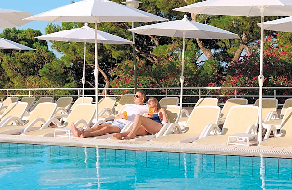 Bluesun Holiday Village Afrodita