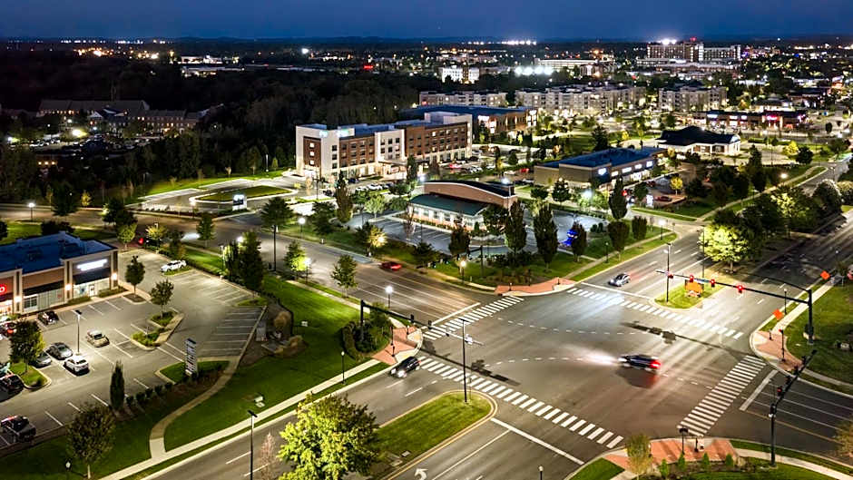Holiday Inn Express & Suites Murfreesboro West by IHG