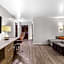 Comfort Suites