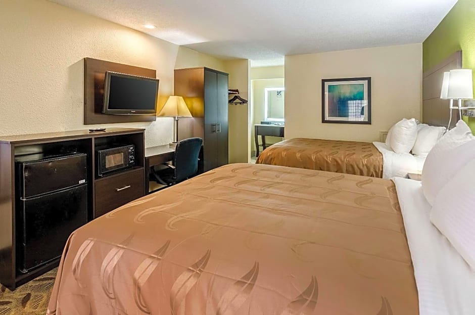 Quality Inn Roanoke-Tanglewood