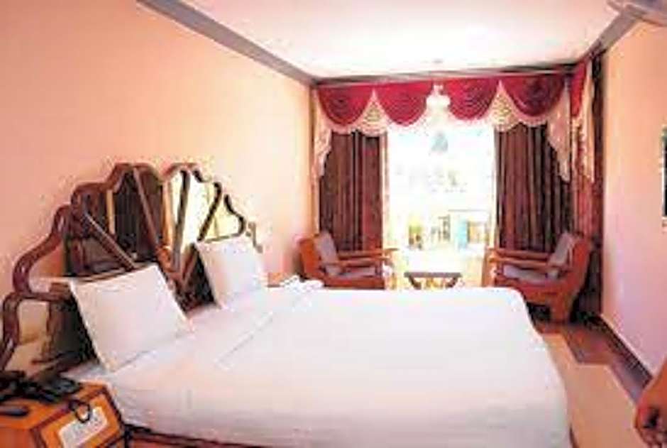HOTEL VENUS
