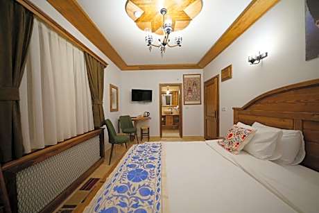 Double Room with Terrace