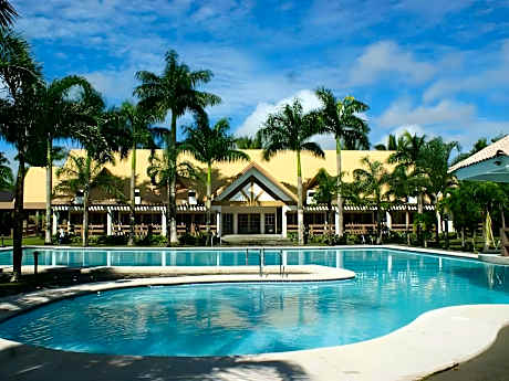 Pineapple Island Resort