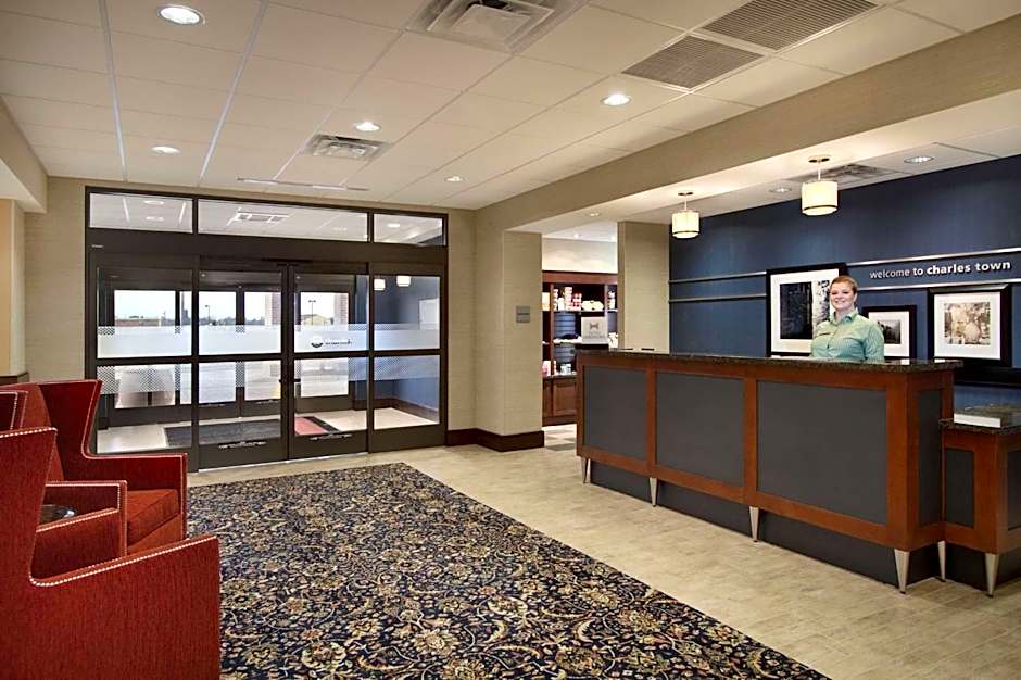 Hampton Inn & Suites Charles Town