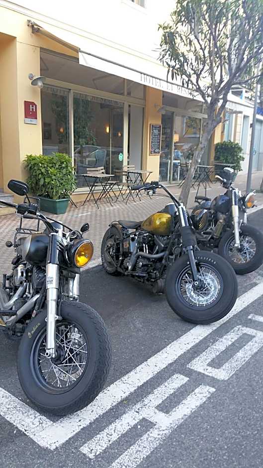 Hotel De Belgique à Menton