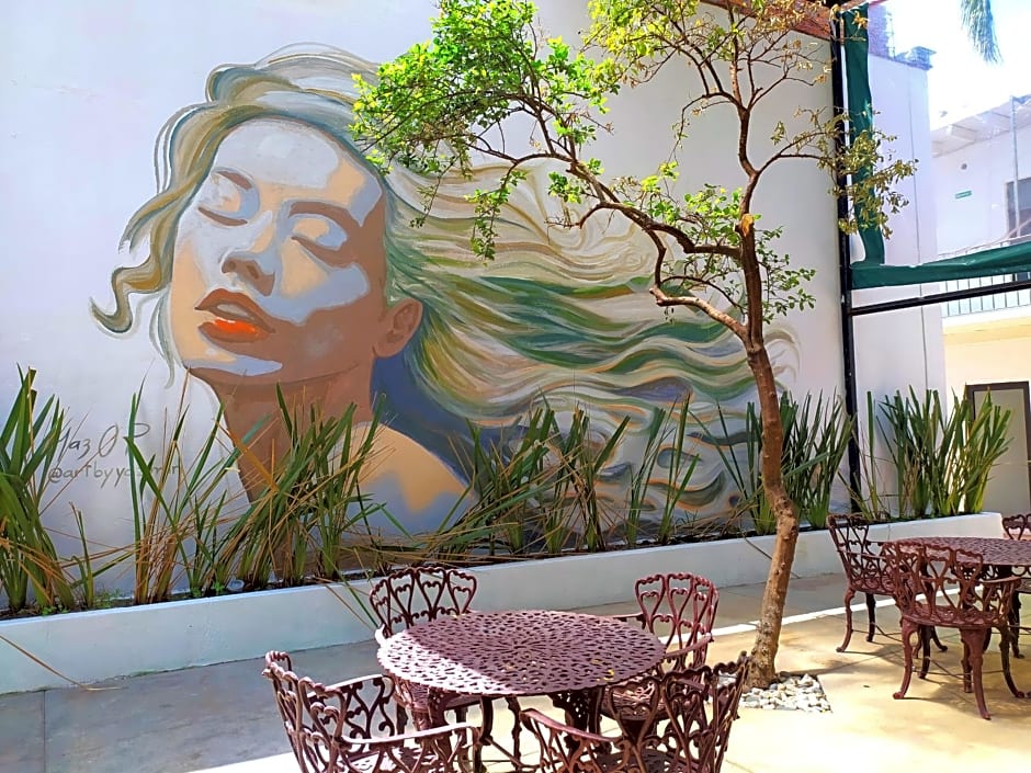 Oxi Hotel