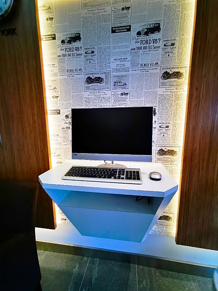 Sovotel Boutique Hotel @ Uptown 28