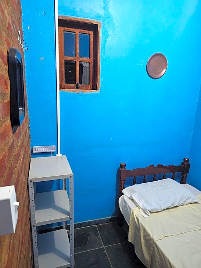 Hostel Yellow House MG