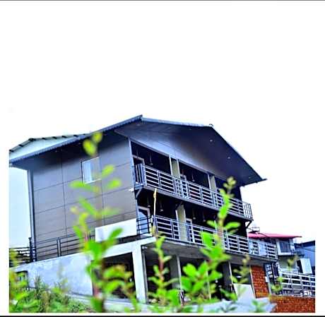 The Dhanaulti Chalet