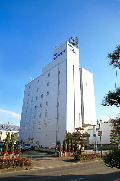 Tendo Central Hotel