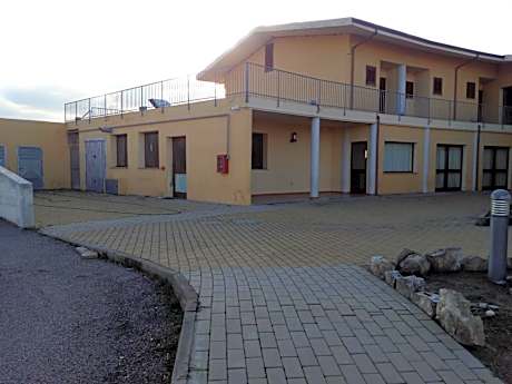 Hotel Bena e Traes
