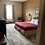 COLLINS INN & SUITES