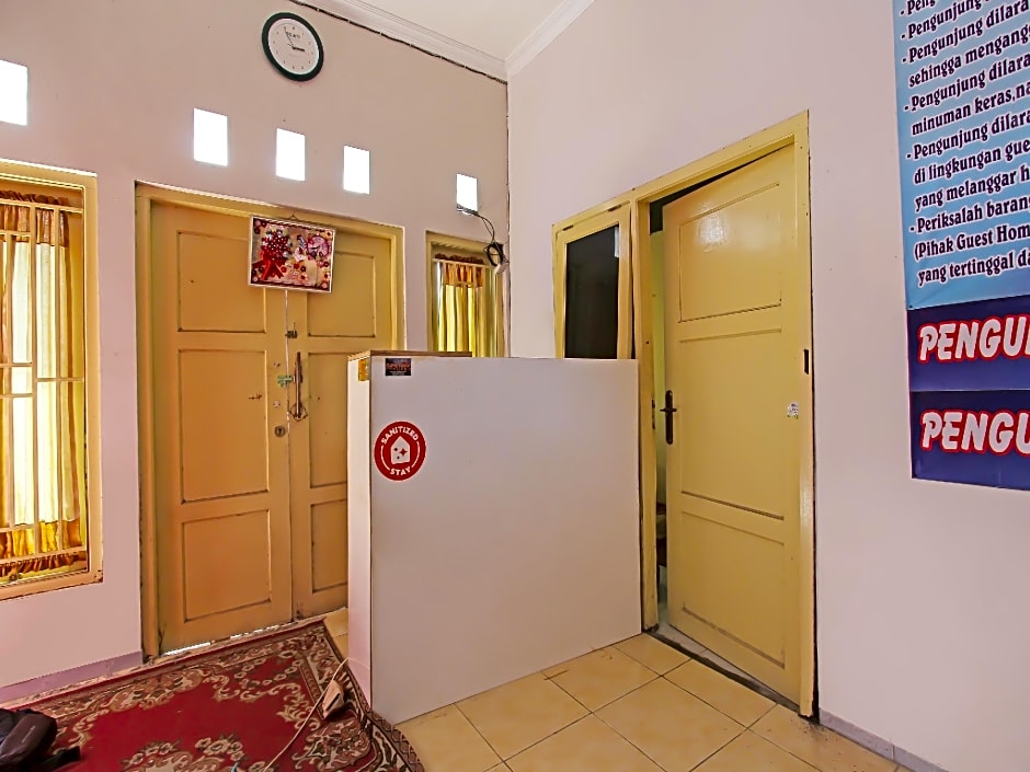 OYO 3060 Al Fatih Guest House Syariah