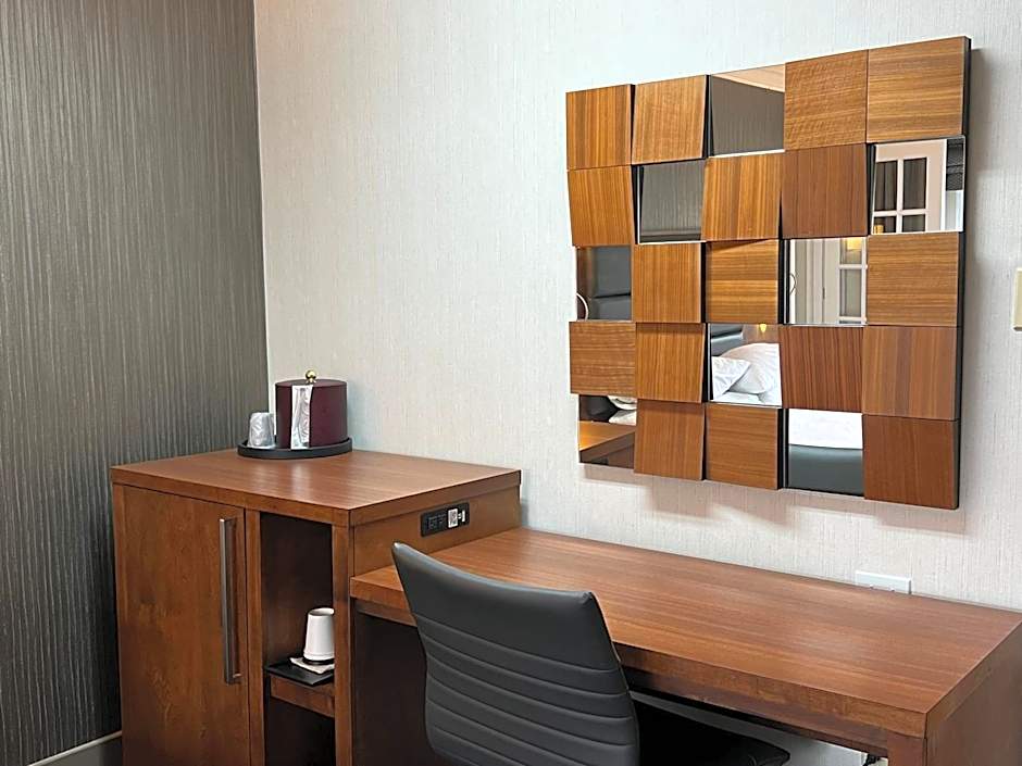 Atlantic Host Hotel, an Ascend Collection Hotel