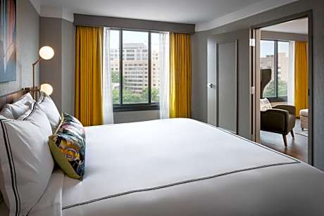 One Bedroom Suite City View