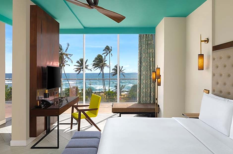 Photo 1 of 9 of Junior Suite, Sea View