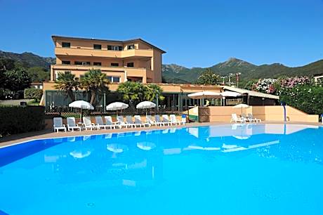 Hotel Residence Isola Verde