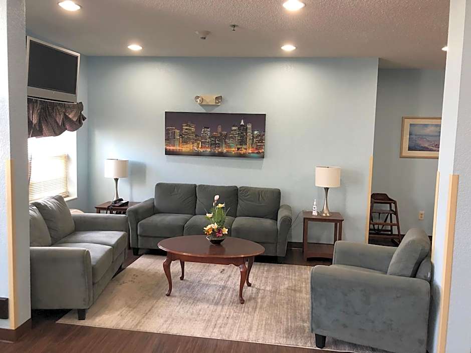 Red Lion Inn & Suites Elk Grove Village, IL