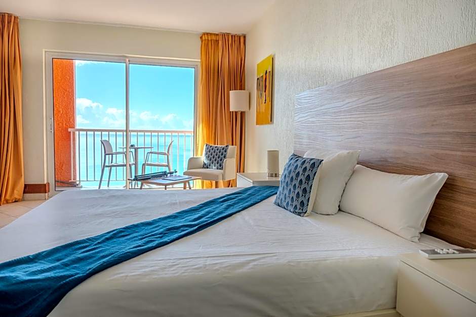Photo 1 of 7 of Superior 1 Double Bed or 2 Beds, Sea View