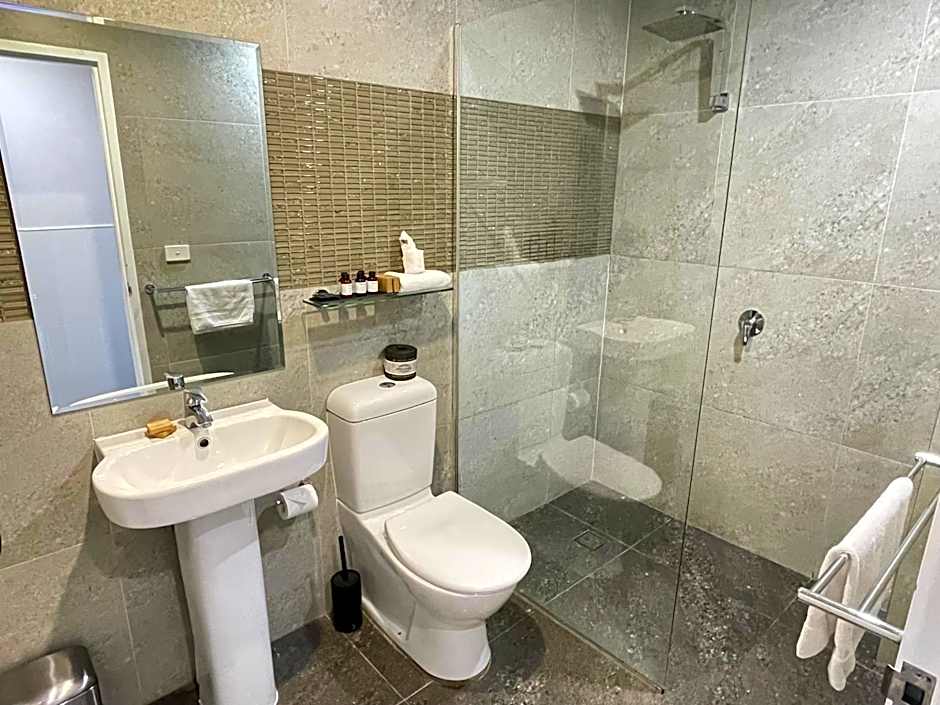 Honeysuckle Apartments