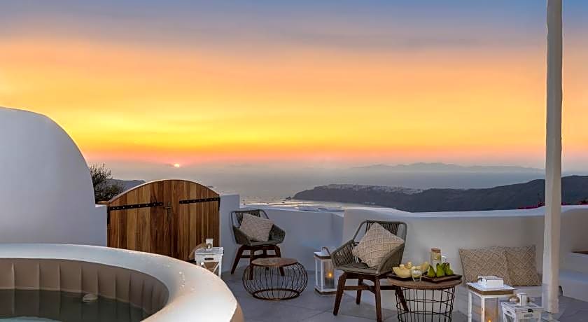 White Santorini Suites & Spa