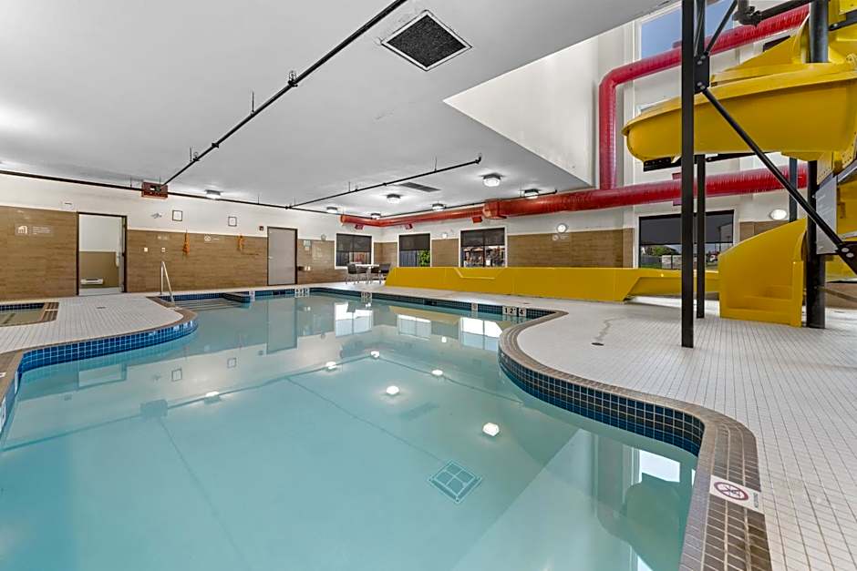 Home Inn and Suites Lloydminster