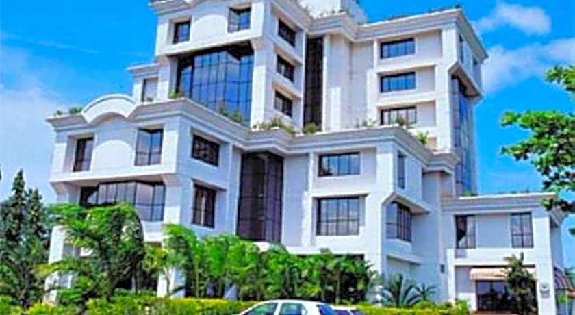 The Windsor Castle and Lake Village Ayurvedic Resort