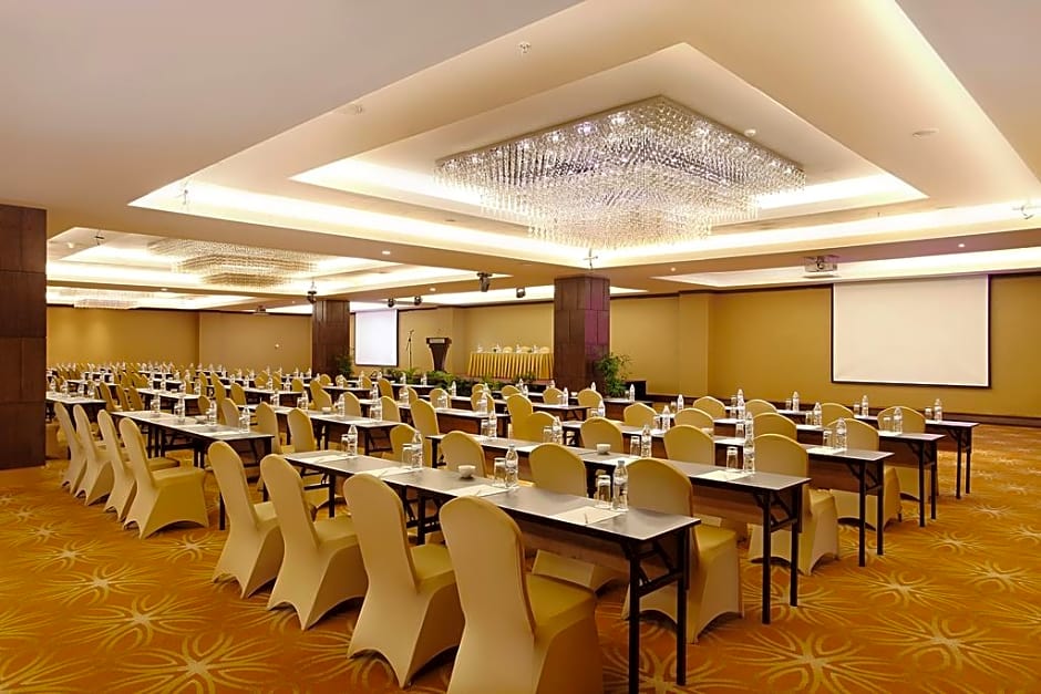 Swiss-BelHotel Harbour Bay