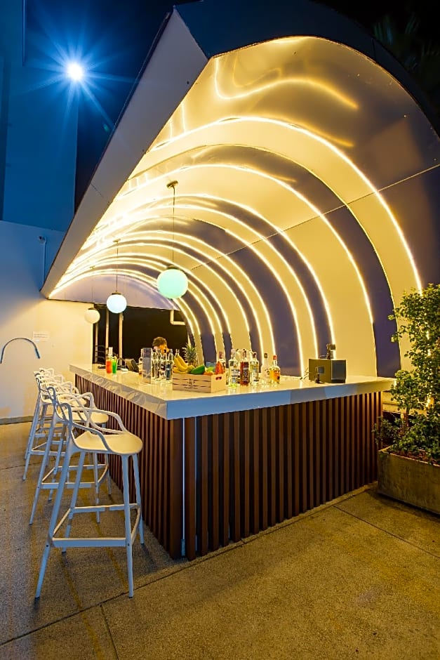 Seabed Grand Hotel Phuket - SHA Extra Plus