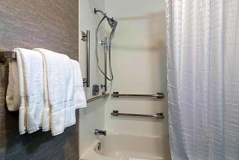 The Inn on Maritime Bay, Ascend Hotel Collection