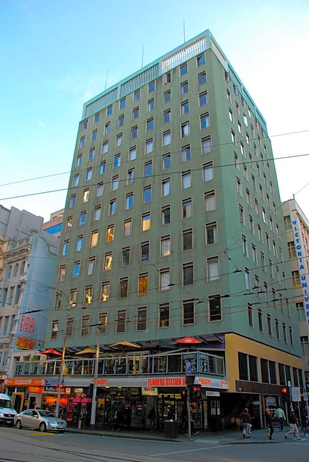 Flinders Backpackers