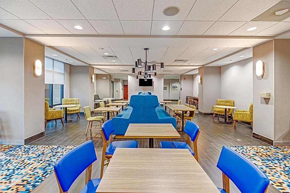 Hampton Inn By Hilton Foley