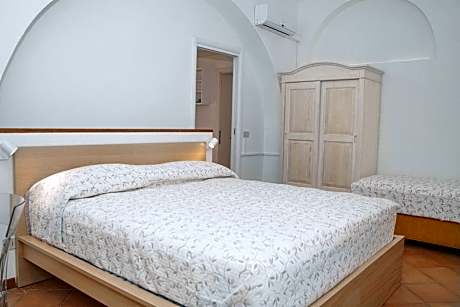 Premium Quadruple Room