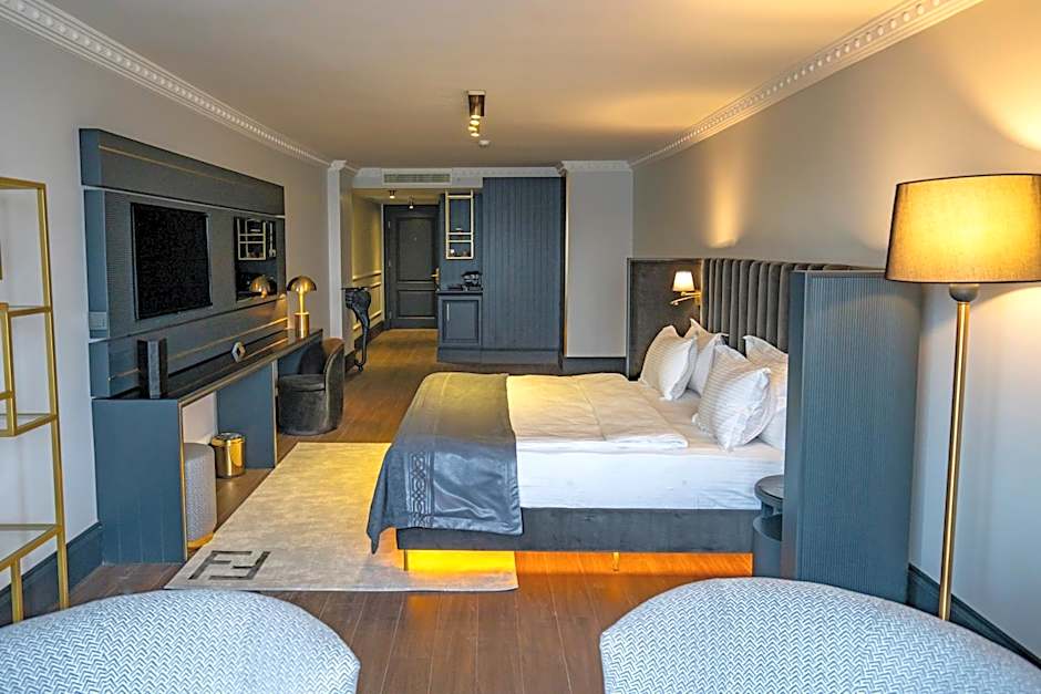 A11 HOTEL BOSPHORUS