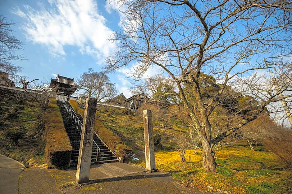 Temple Hotel 正暦寺