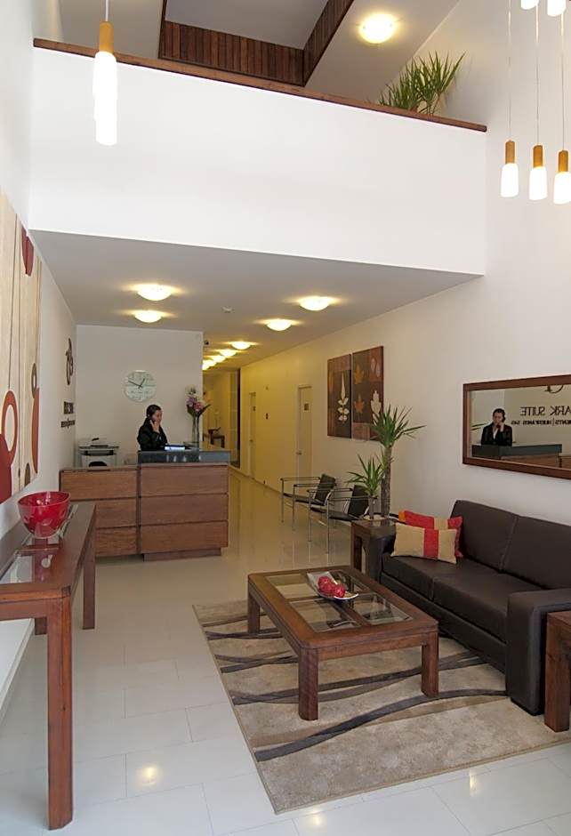 Park Plaza Apart Hotel