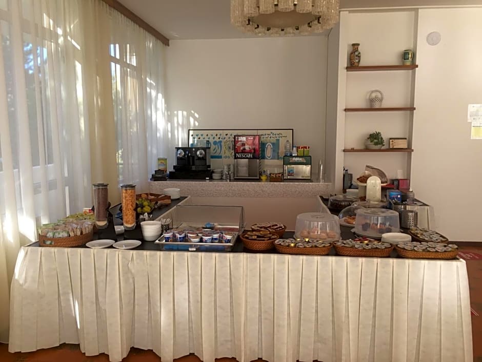 Hotel B&B Avana