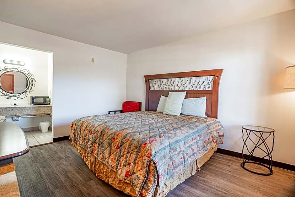 Southern Inn By OYO Walterboro I-95